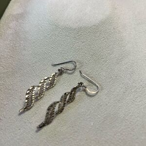 Sterling Silver Open Filigree Dangle Earrings at a Fantastic Price .925 Silver‌